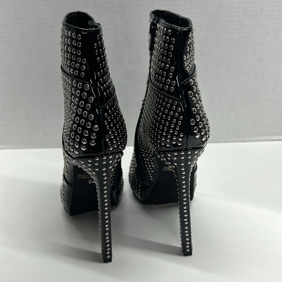 Jeffrey Cambpell High Heeled Ankle Boots Studded Patent Leather Black Size 7.5 - Picture 4 of 10